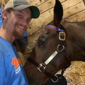 Meet your Posher, Chris